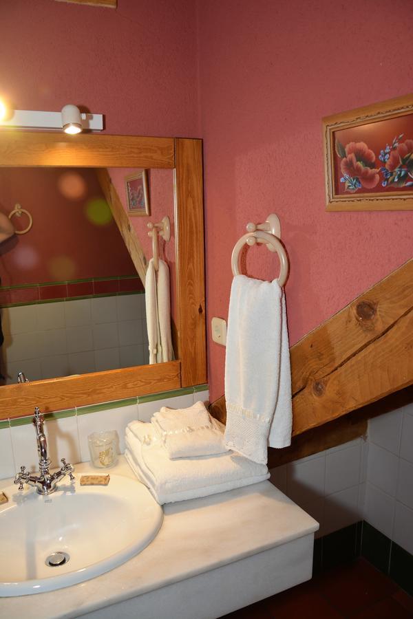 Apartamentos Lobiche Navafría Εξωτερικό φωτογραφία